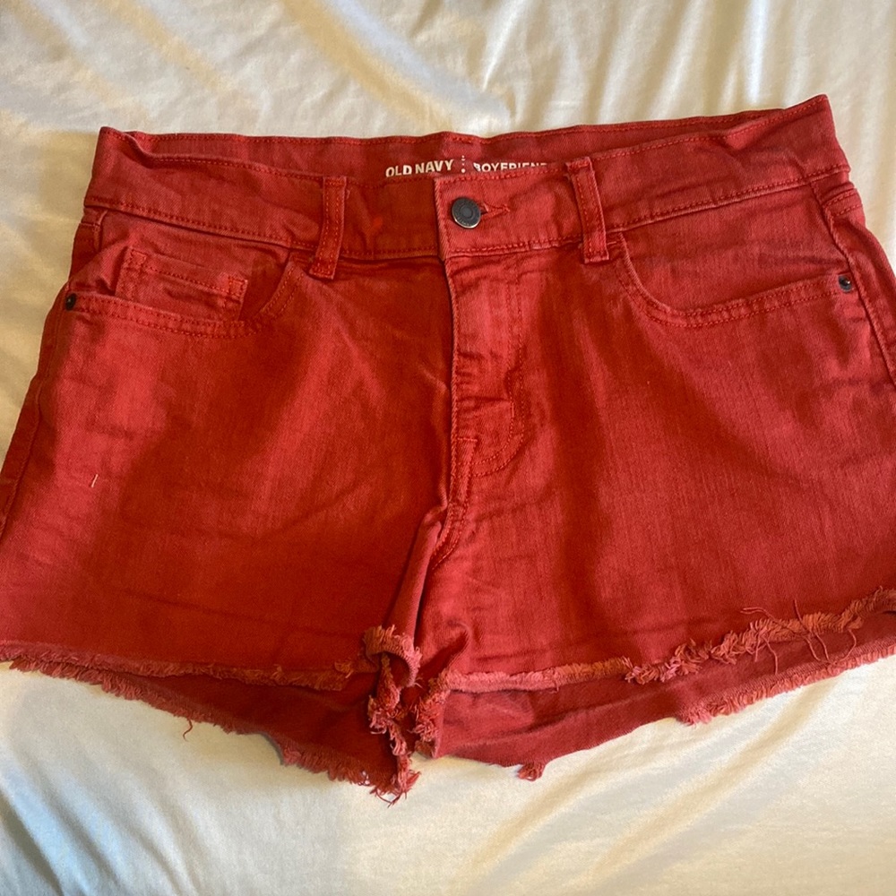 Old navy boyfriend shorts
